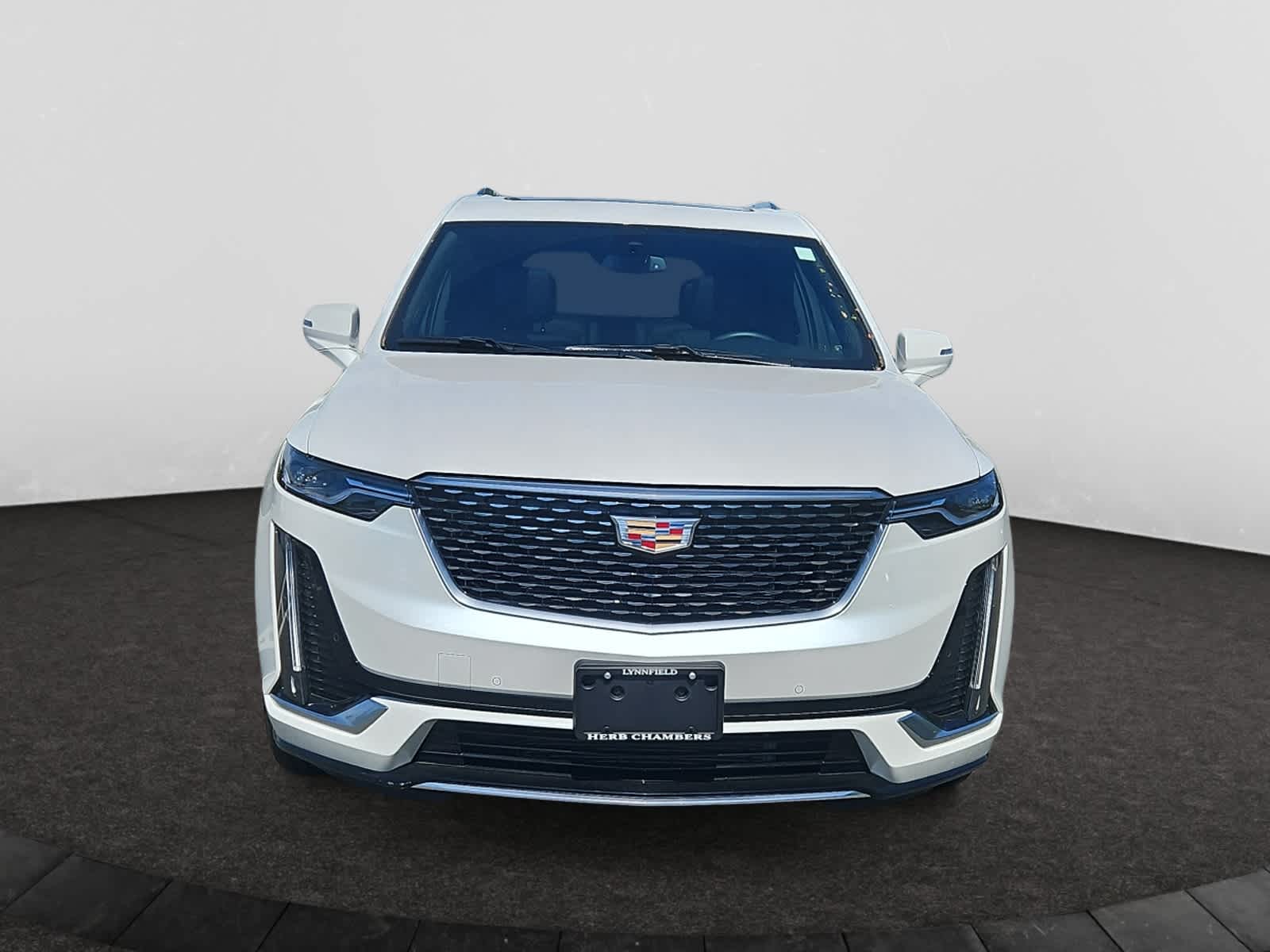 used 2025 Cadillac XT6 car, priced at $51,138