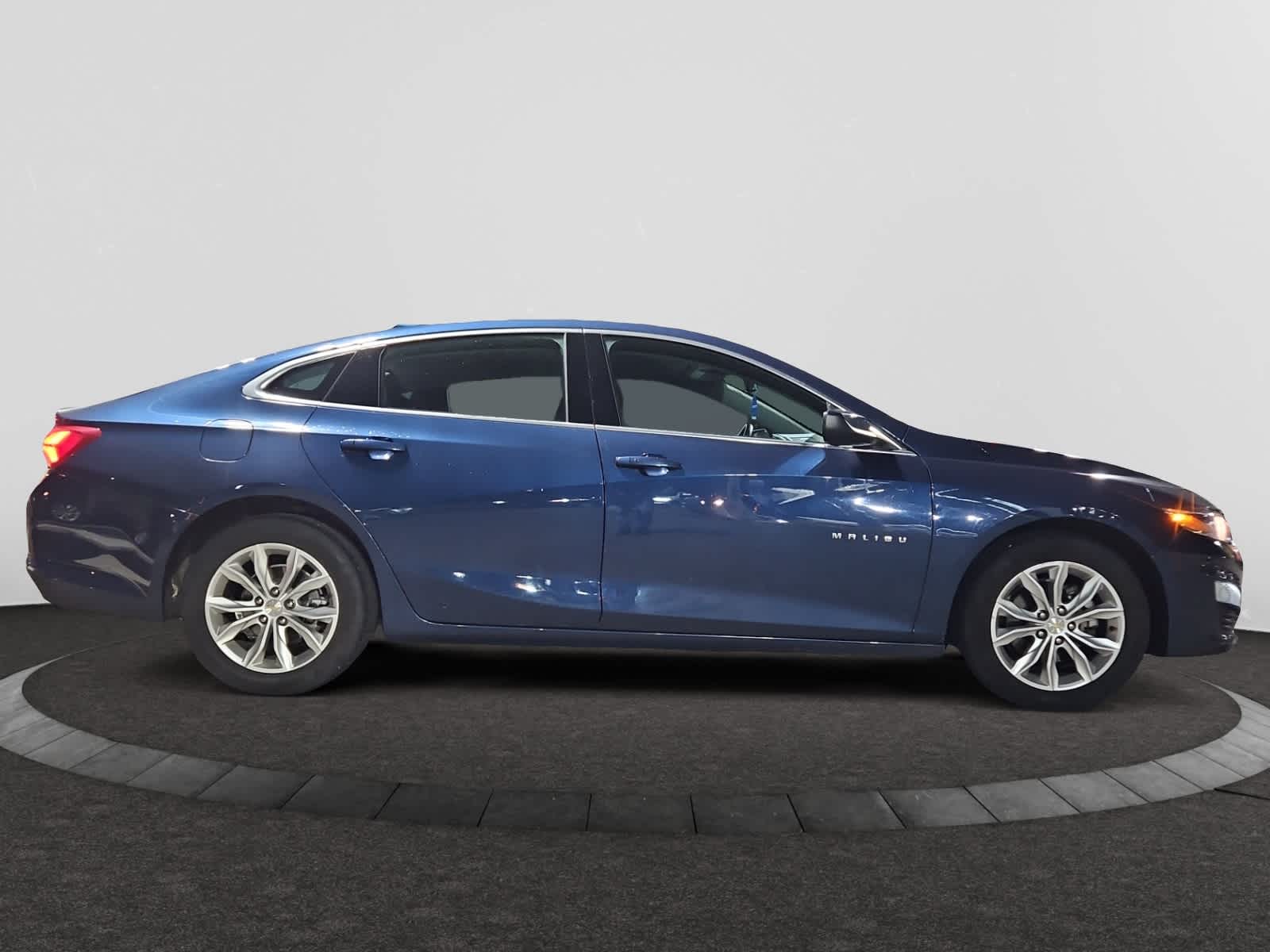 used 2022 Chevrolet Malibu car, priced at $14,998