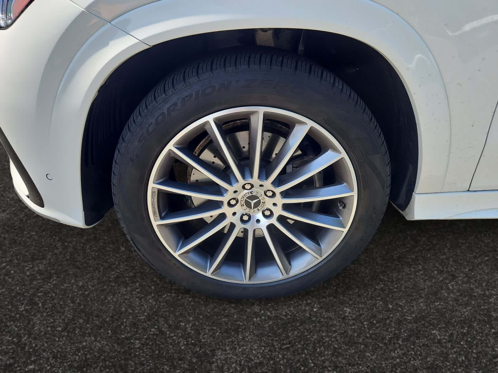 used 2024 Mercedes-Benz GLE car, priced at $59,888