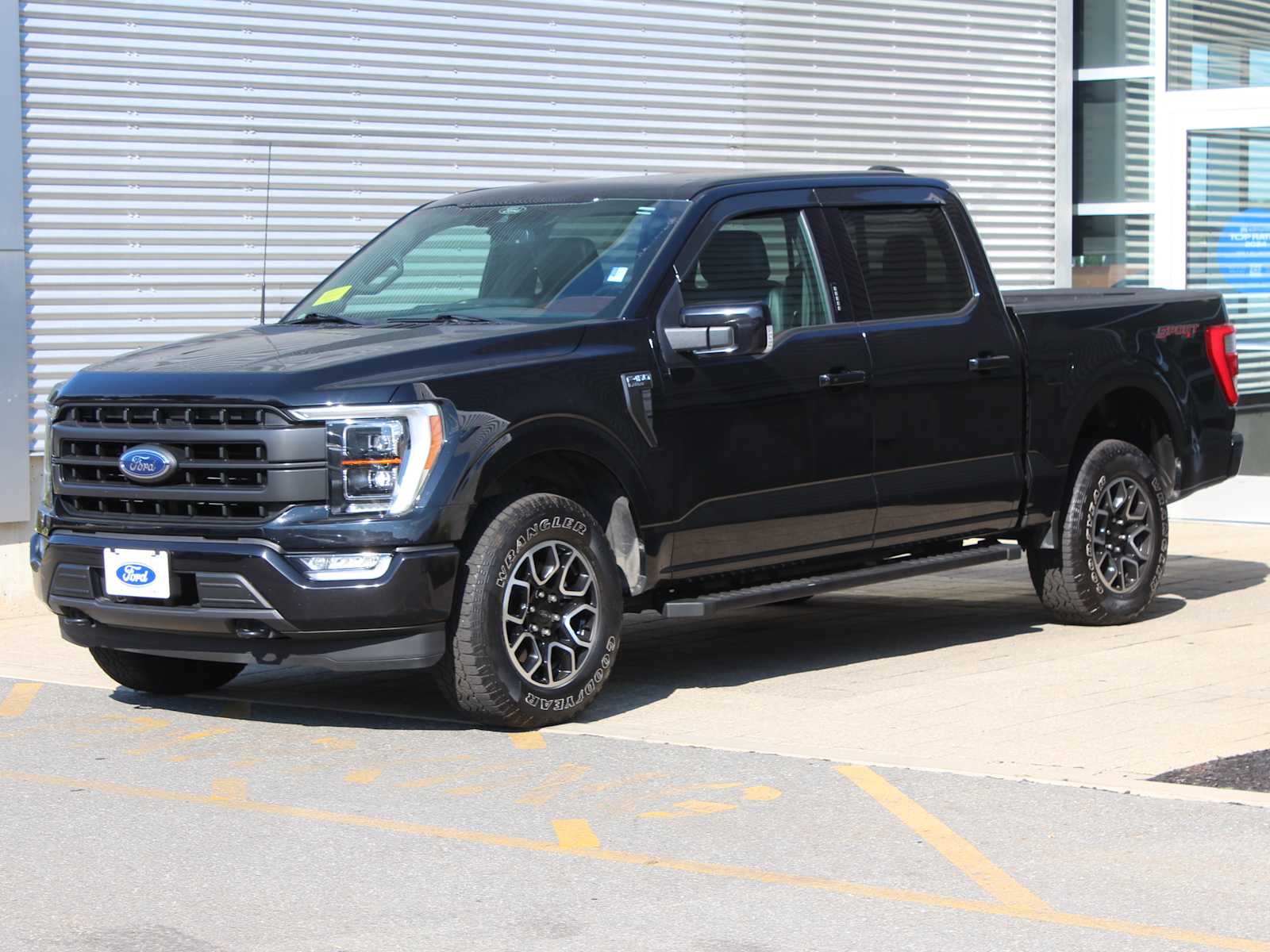 used 2021 Ford F-150 car, priced at $41,998