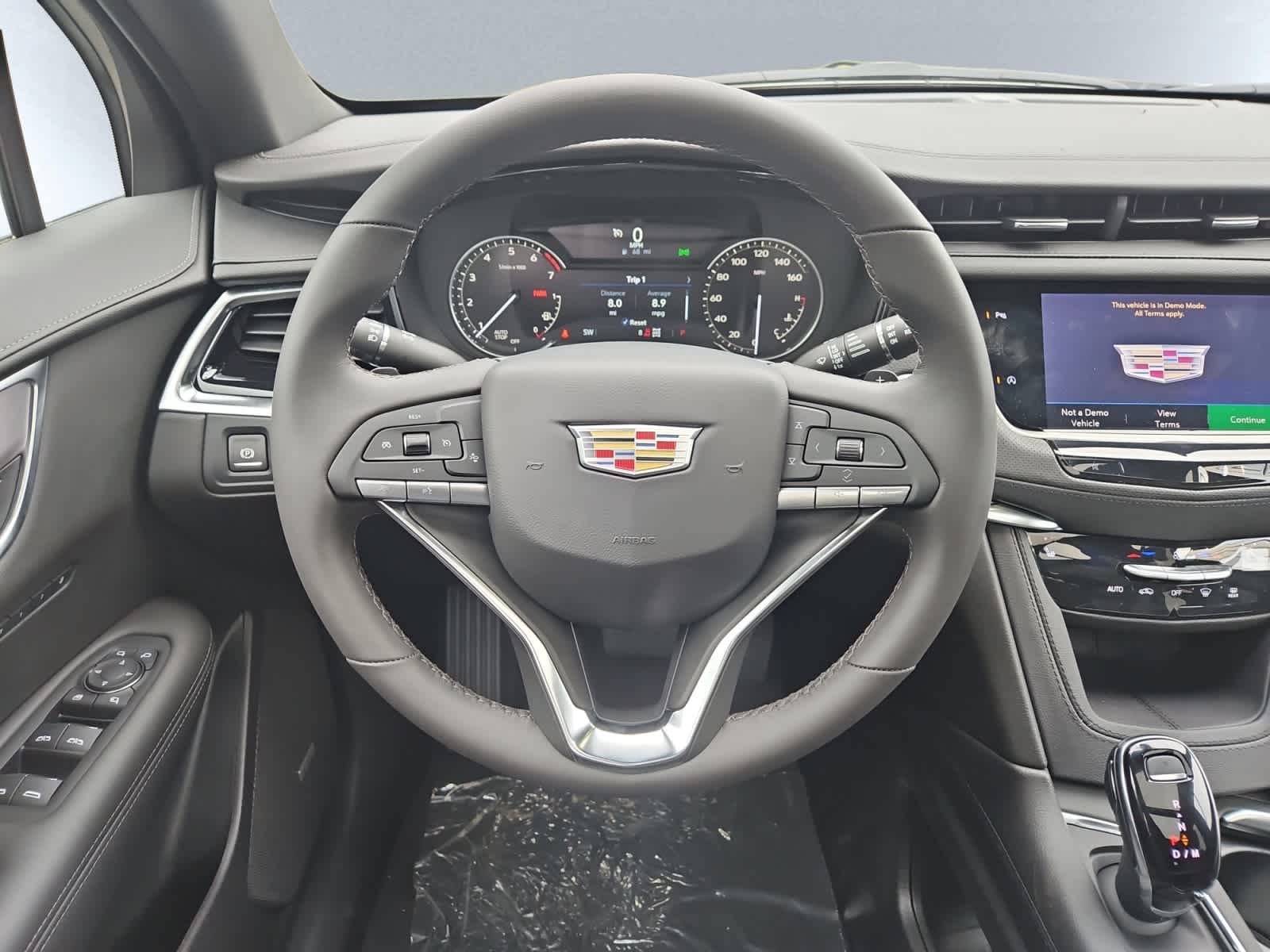 new 2025 Cadillac XT6 car, priced at $53,215