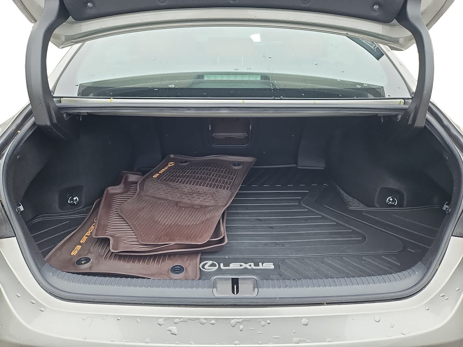 used 2020 Lexus ES car, priced at $31,998