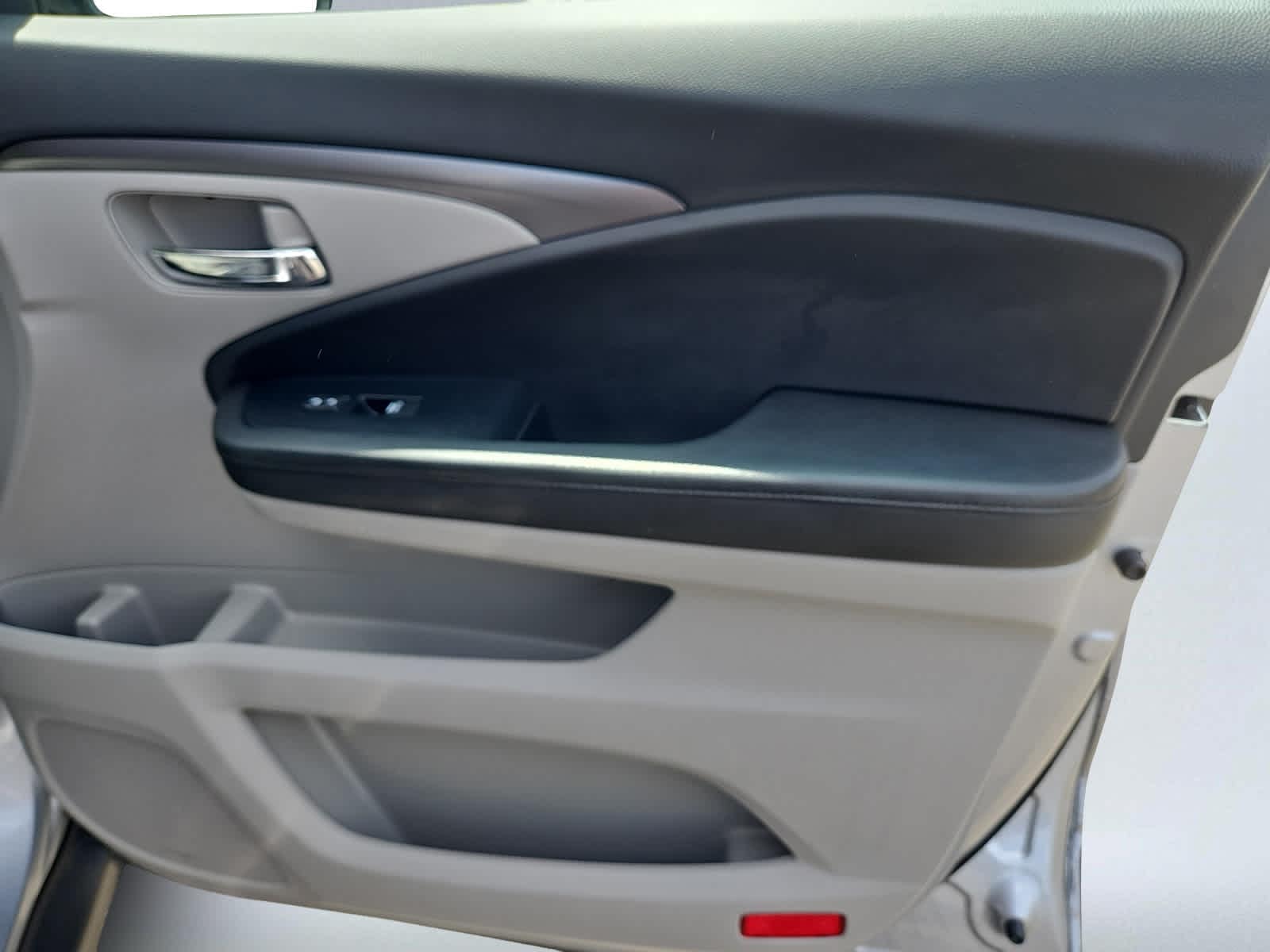 used 2022 Honda Pilot car, priced at $34,488