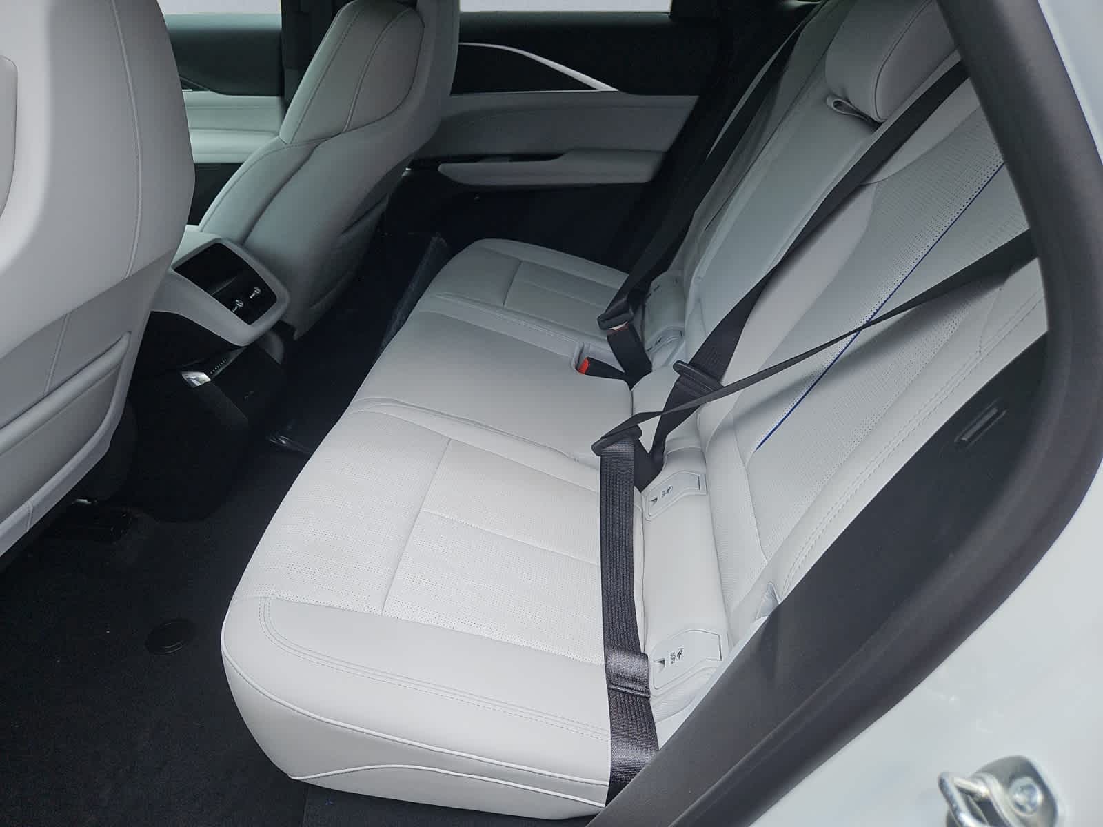 new 2025 Cadillac LYRIQ car, priced at $65,514