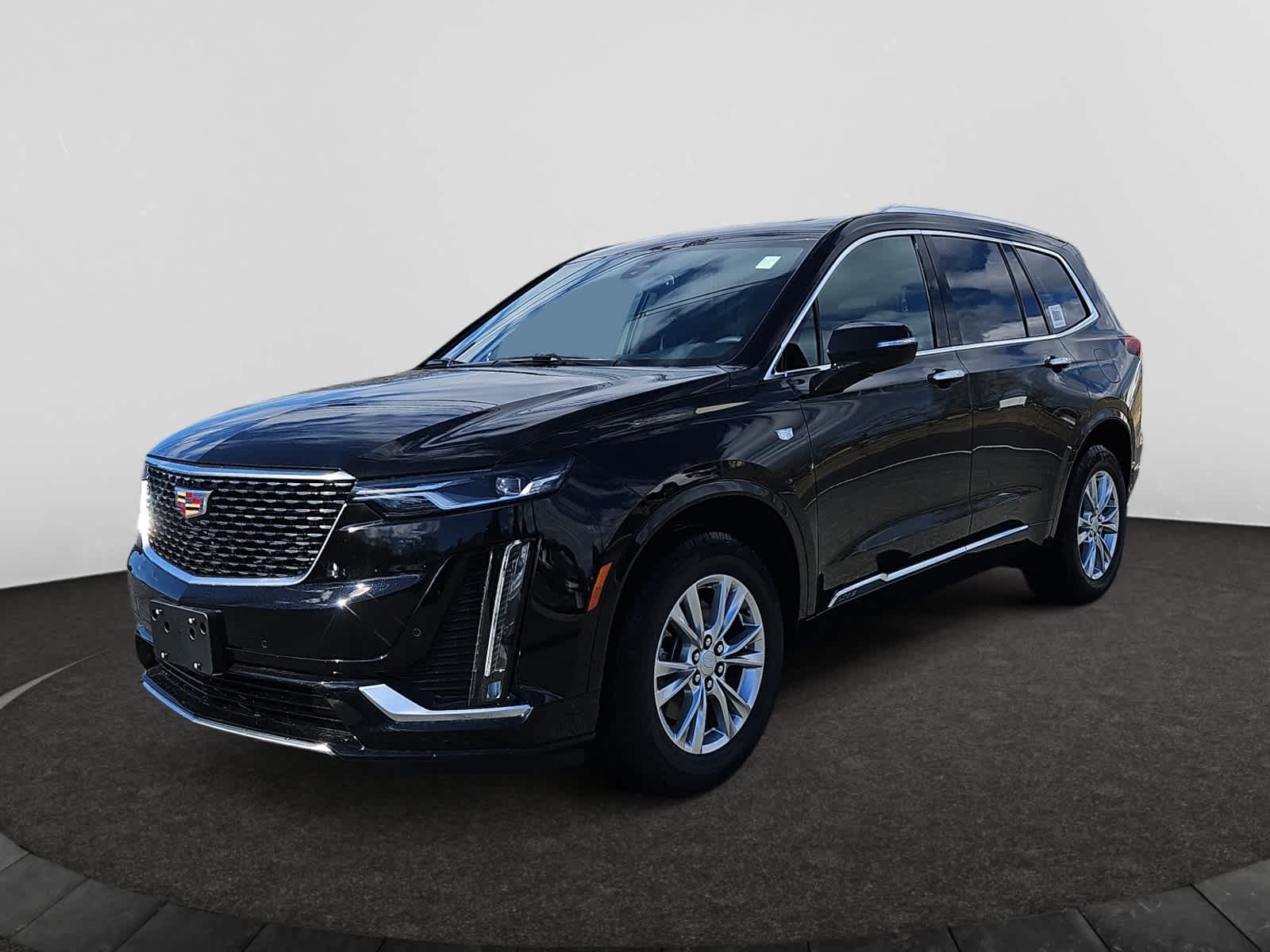 new 2025 Cadillac XT6 car, priced at $53,215