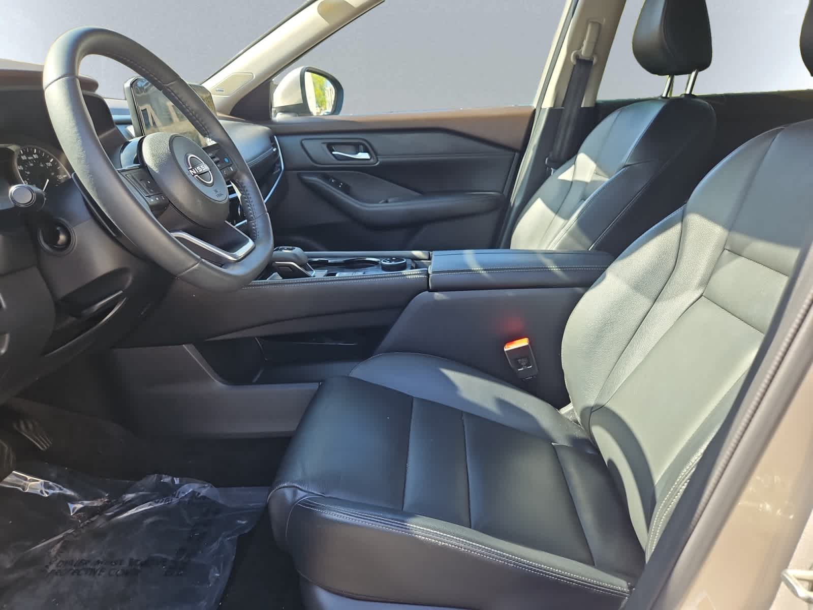 used 2023 Nissan Rogue car, priced at $28,998
