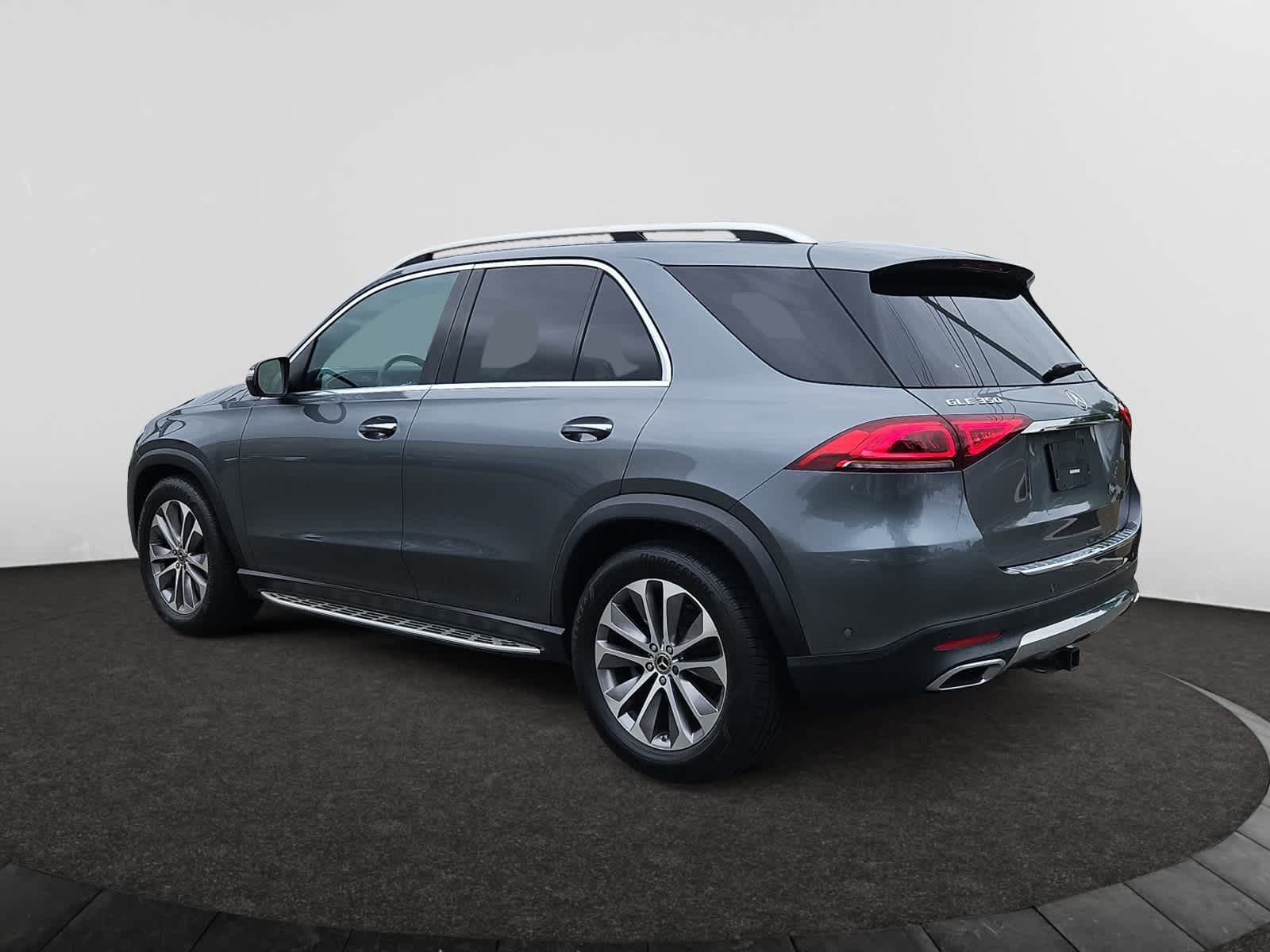 used 2022 Mercedes-Benz GLE car, priced at $48,998