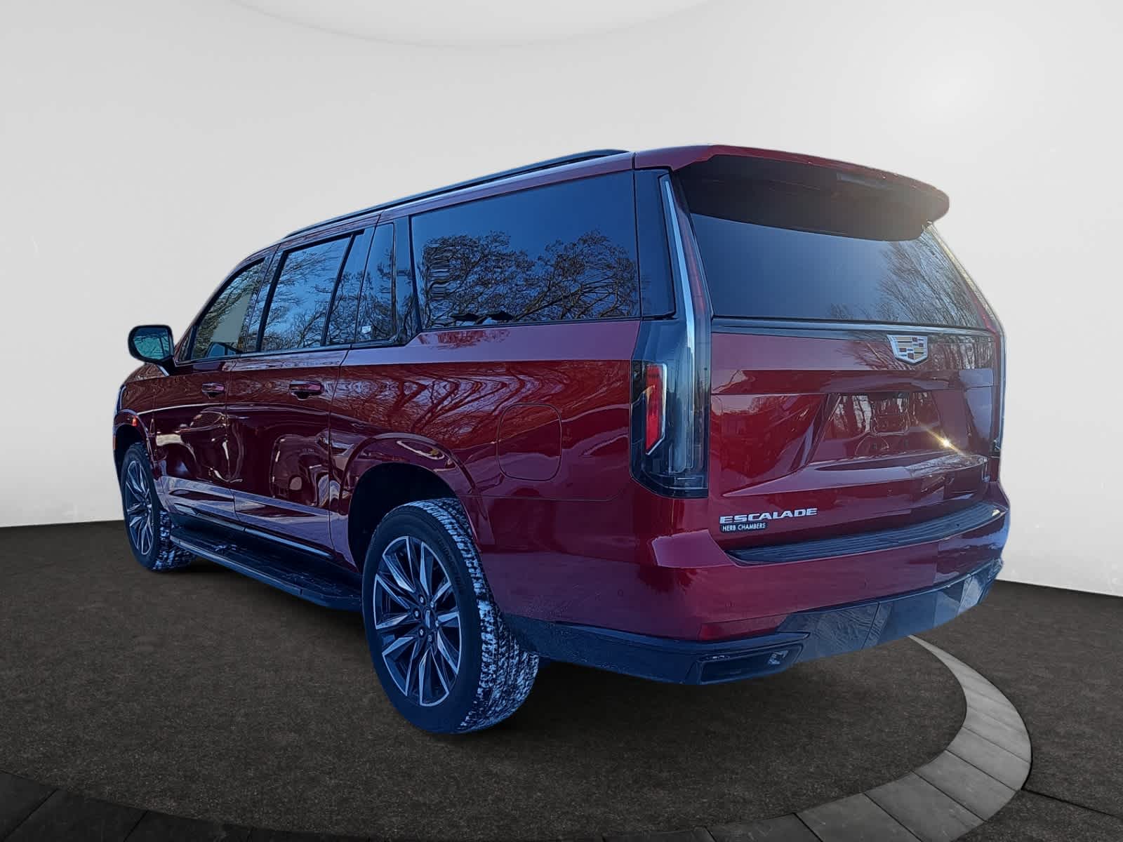 used 2021 Cadillac Escalade ESV car, priced at $67,798