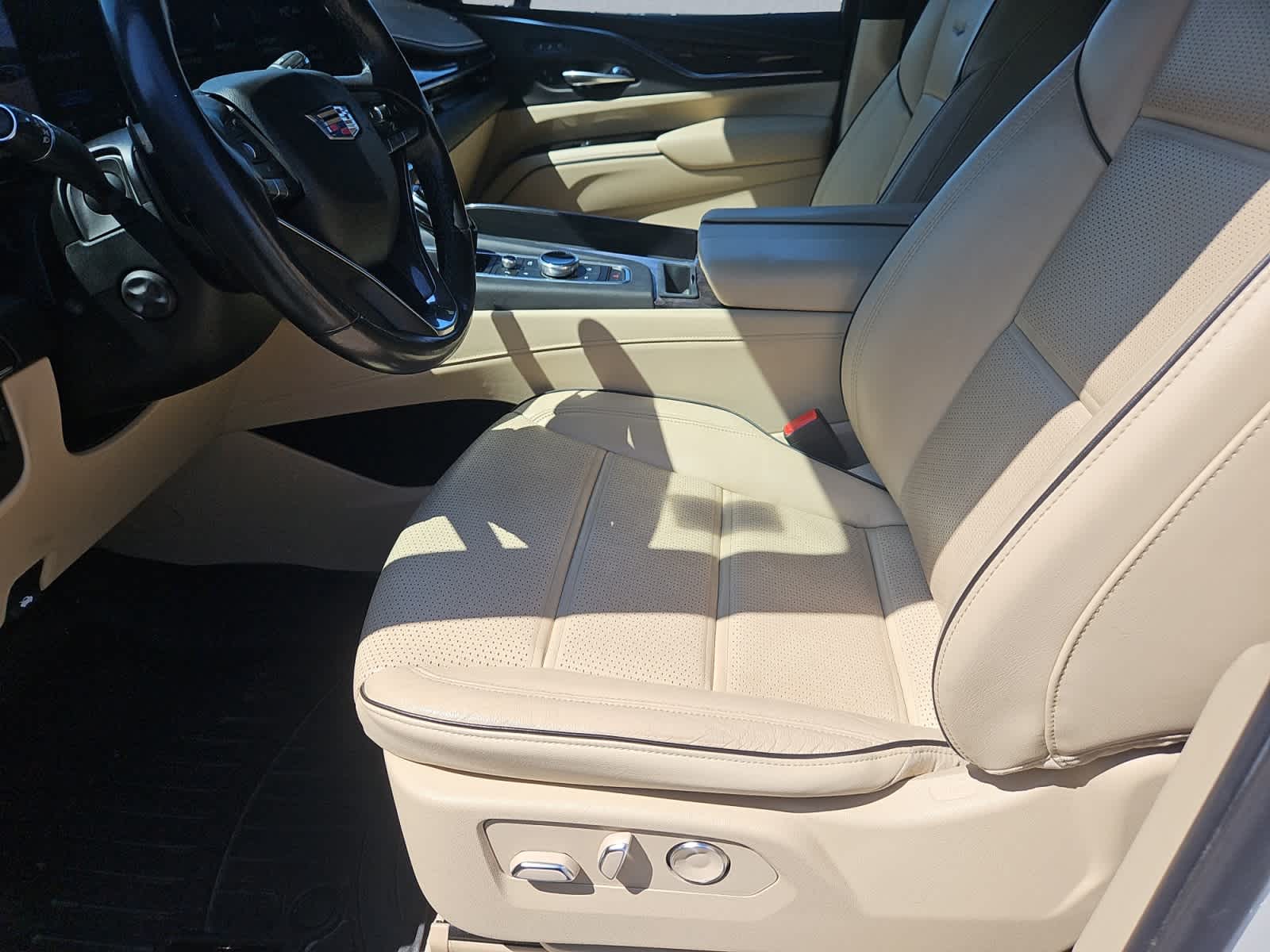 used 2021 Cadillac Escalade car, priced at $61,898