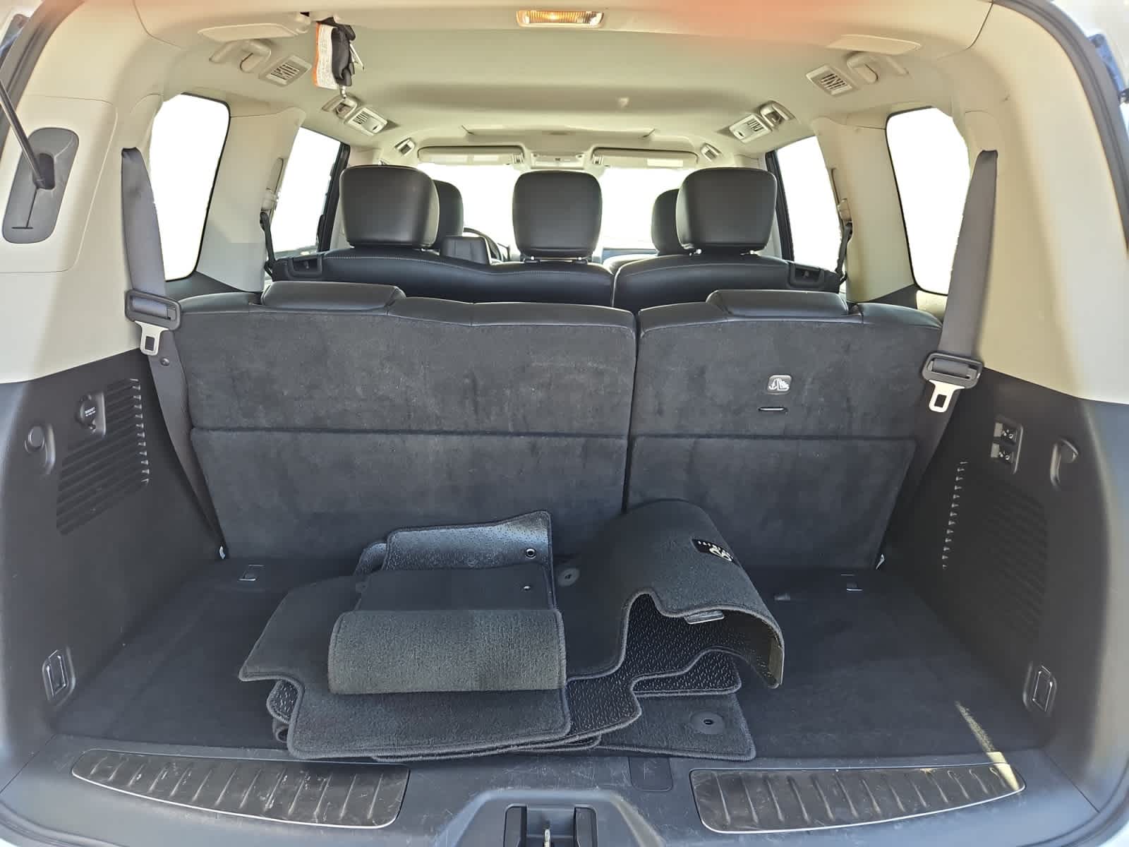 used 2024 INFINITI QX80 car