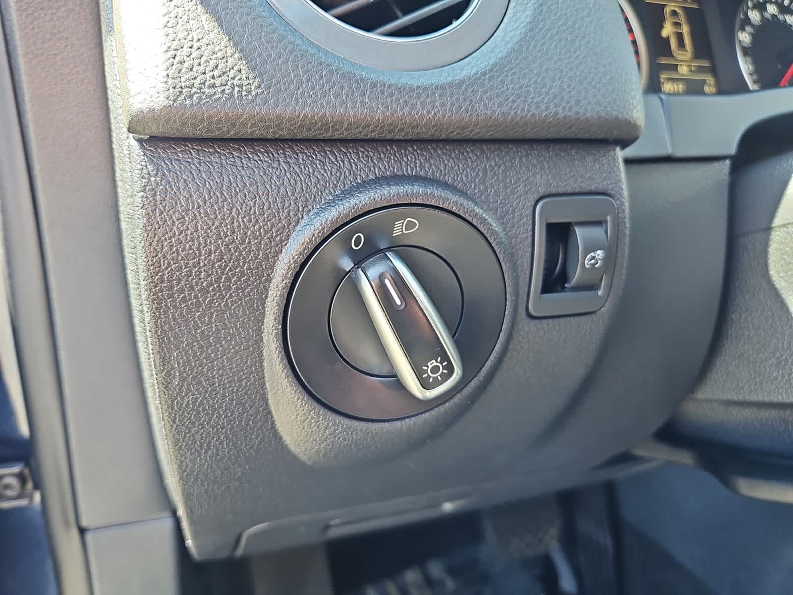 used 2014 Volkswagen Tiguan car, priced at $11,998