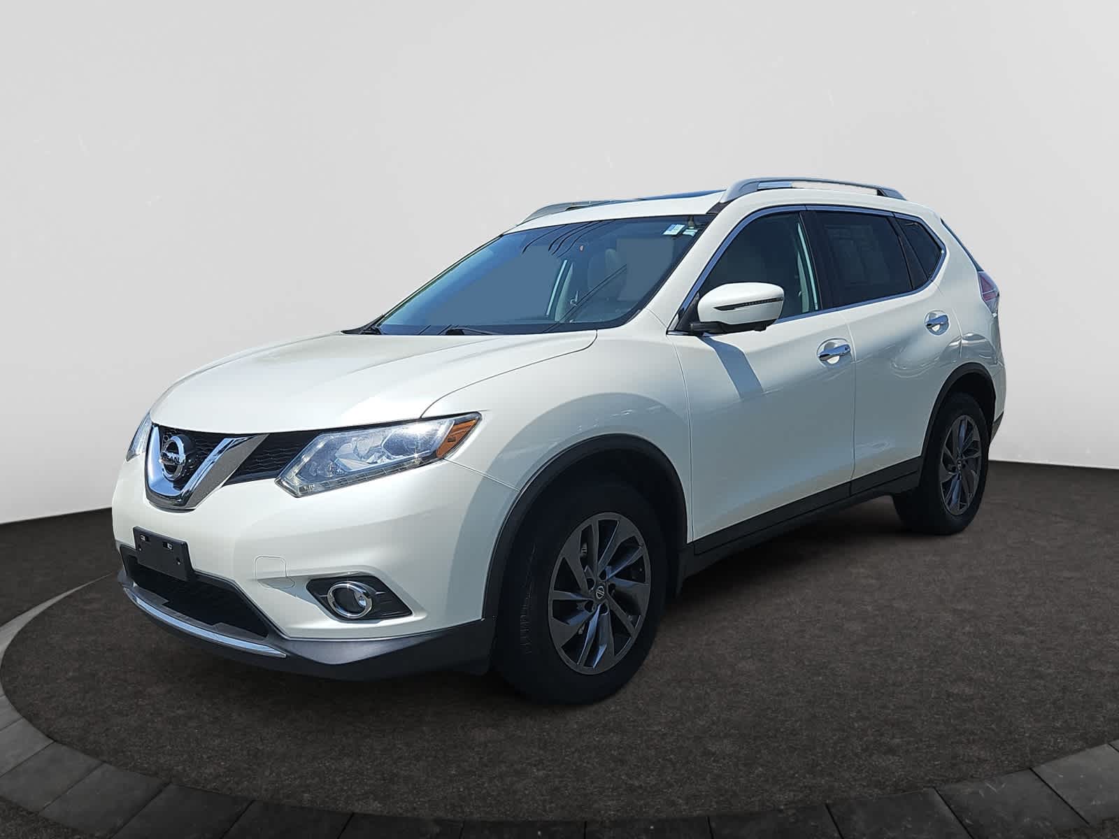 used 2016 Nissan Rogue car, priced at $14,488