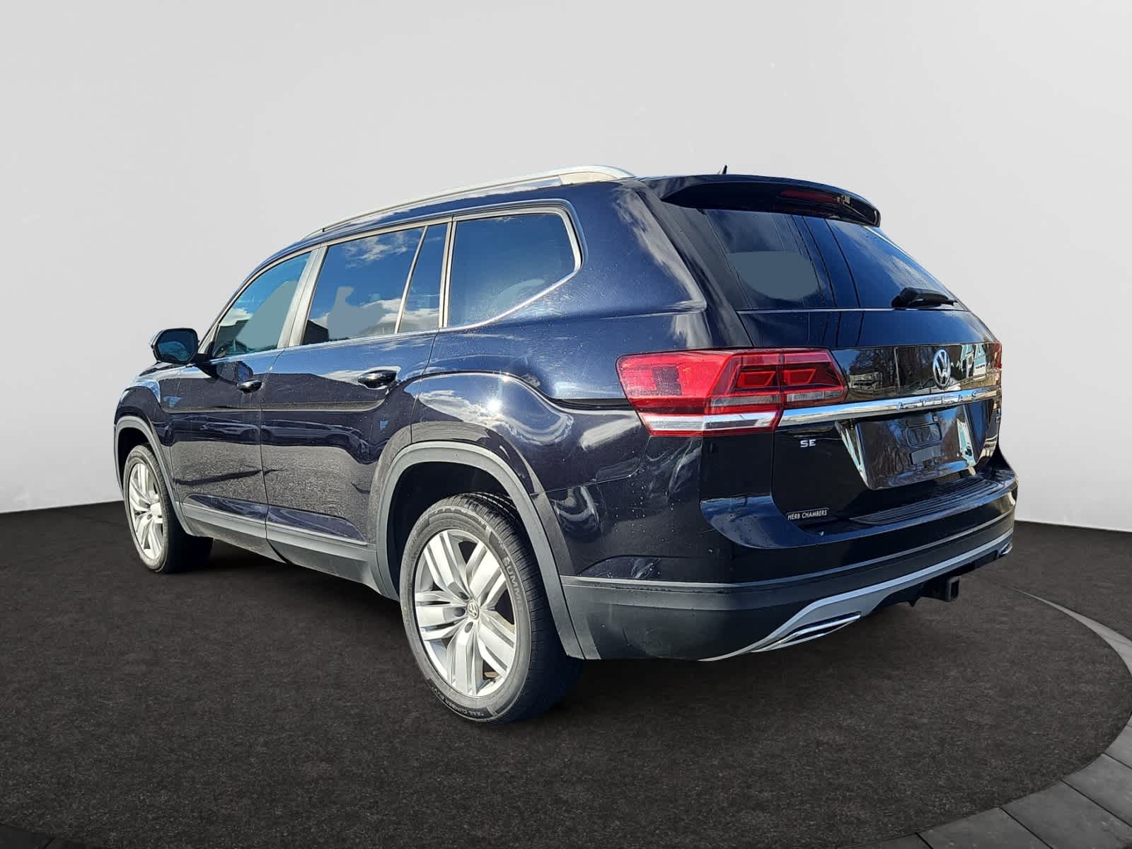 used 2019 Volkswagen Atlas car, priced at $19,998