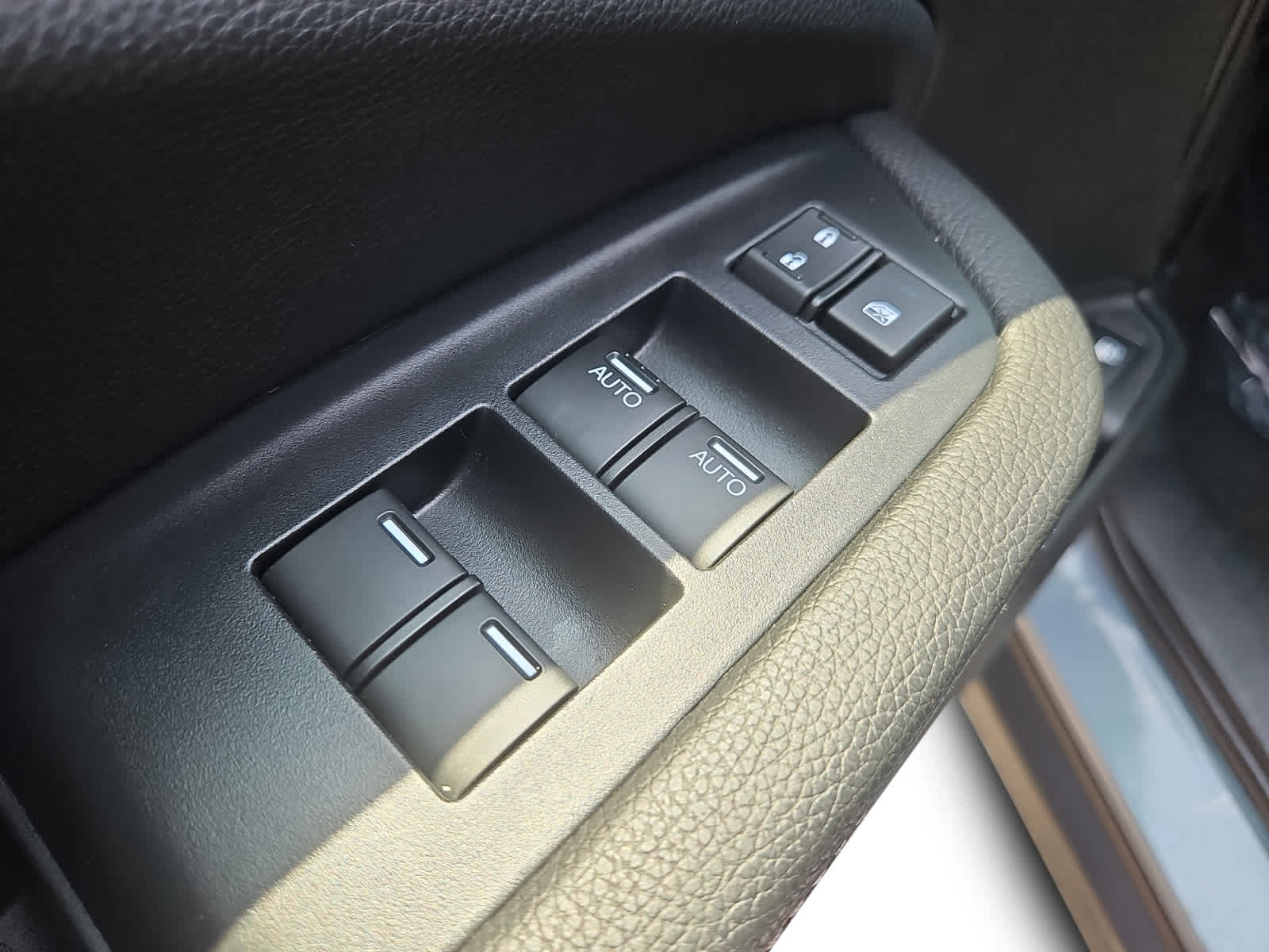 used 2023 Honda Ridgeline car, priced at $33,888