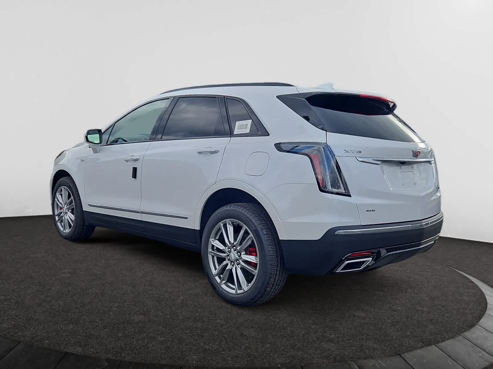 new 2025 Cadillac XT5 car, priced at $59,815