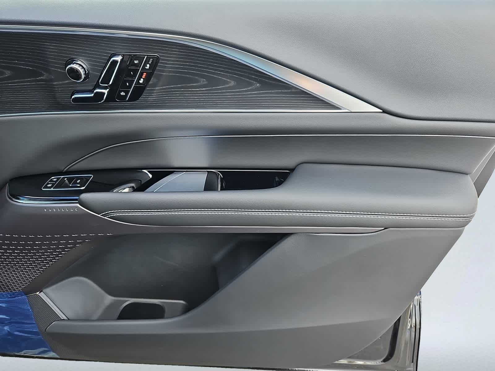 new 2025 Cadillac LYRIQ car, priced at $64,115