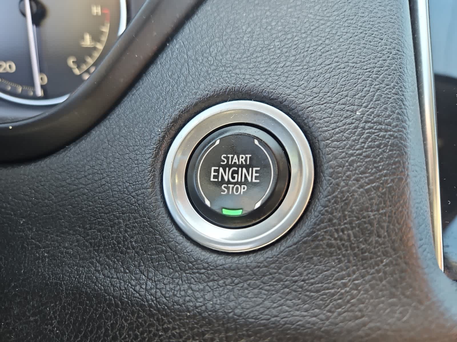 used 2023 Cadillac XT4 car, priced at $34,998