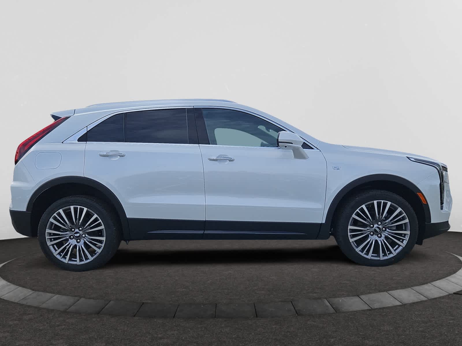 new 2025 Cadillac XT4 car, priced at $48,015