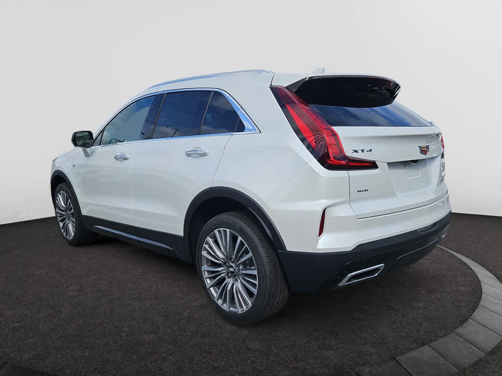 new 2025 Cadillac XT4 car, priced at $48,015