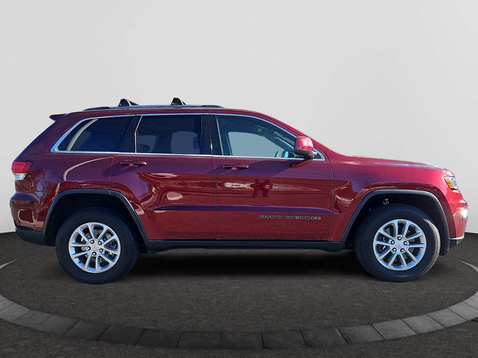 used 2021 Jeep Grand Cherokee car, priced at $25,988