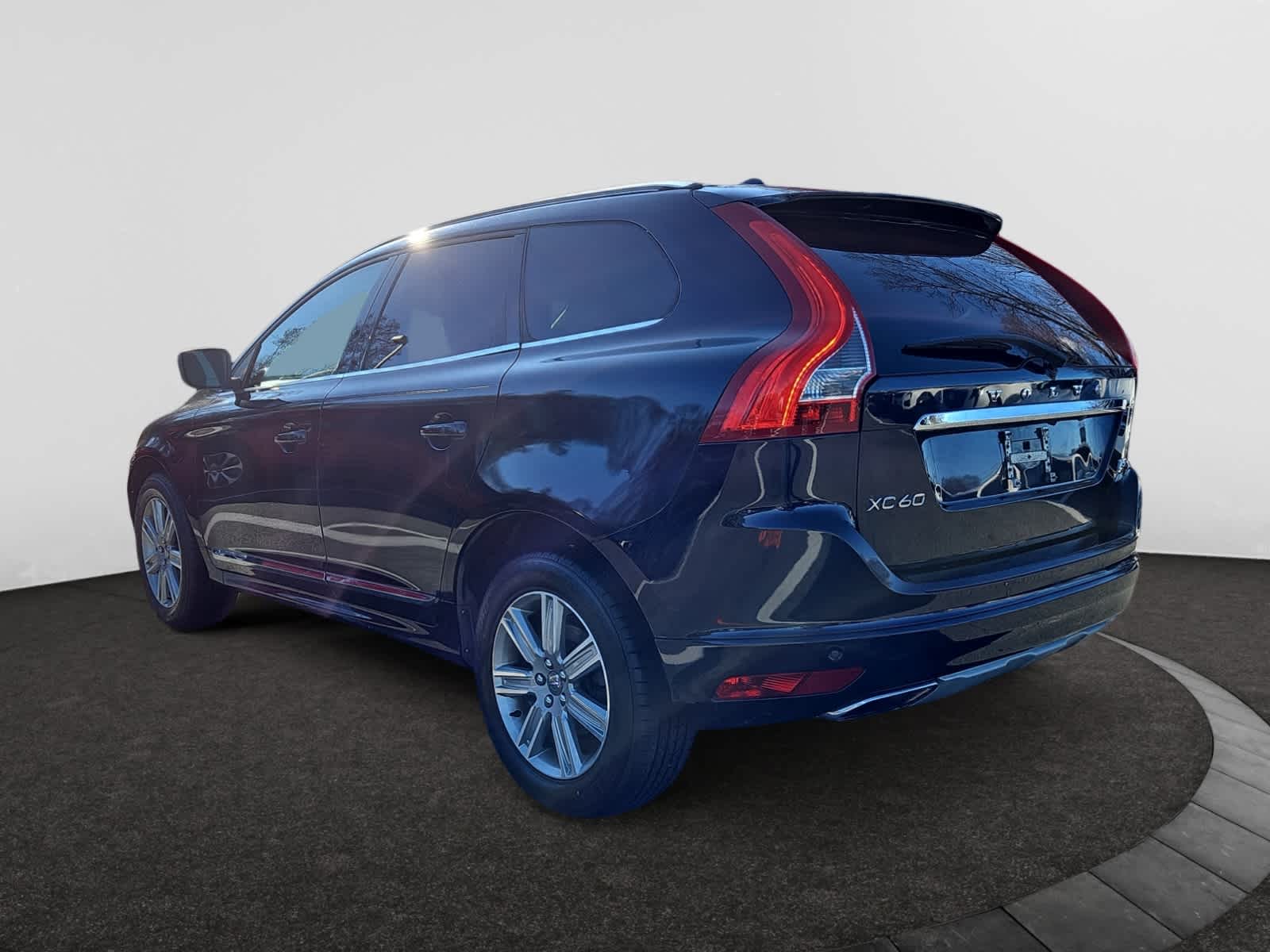 used 2017 Volvo XC60 car, priced at $13,498