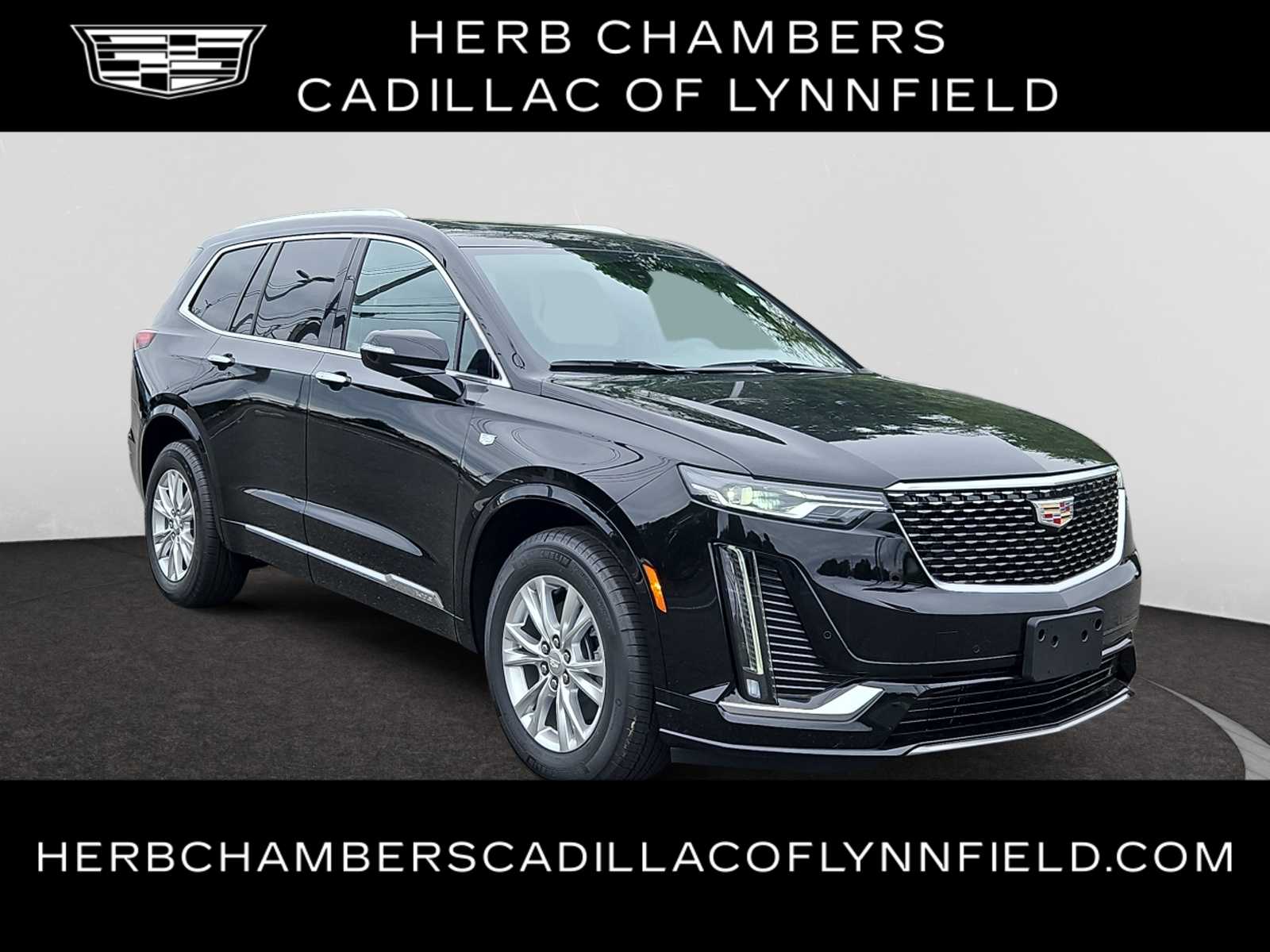 new 2025 Cadillac XT6 car, priced at $53,215