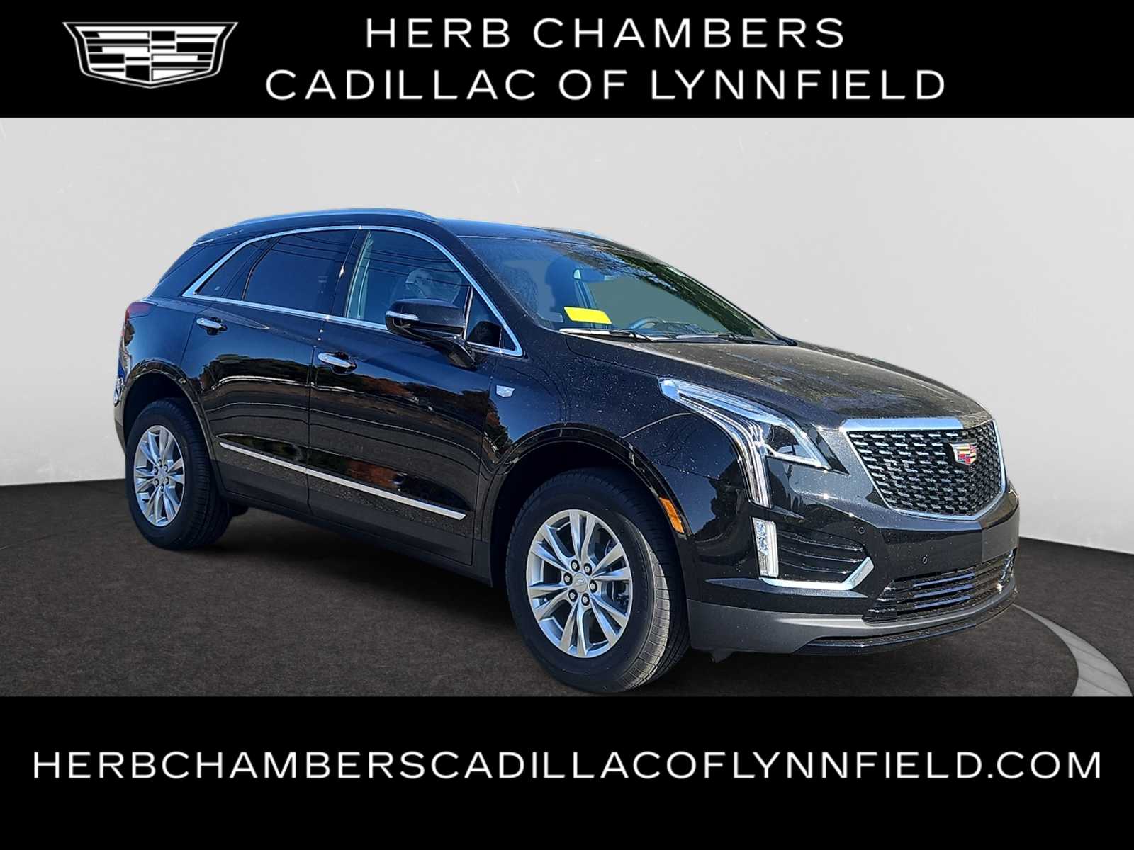 new 2025 Cadillac XT5 car, priced at $48,315