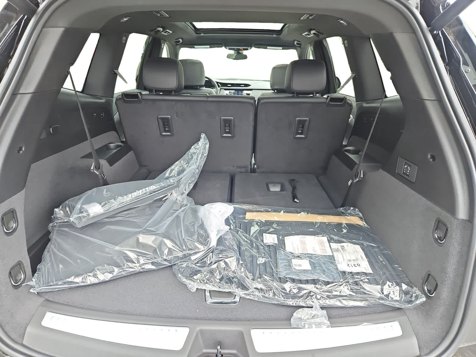 new 2025 Cadillac XT6 car, priced at $53,215
