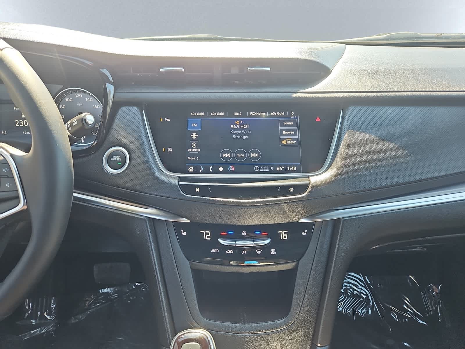 used 2024 Cadillac XT5 car, priced at $38,998