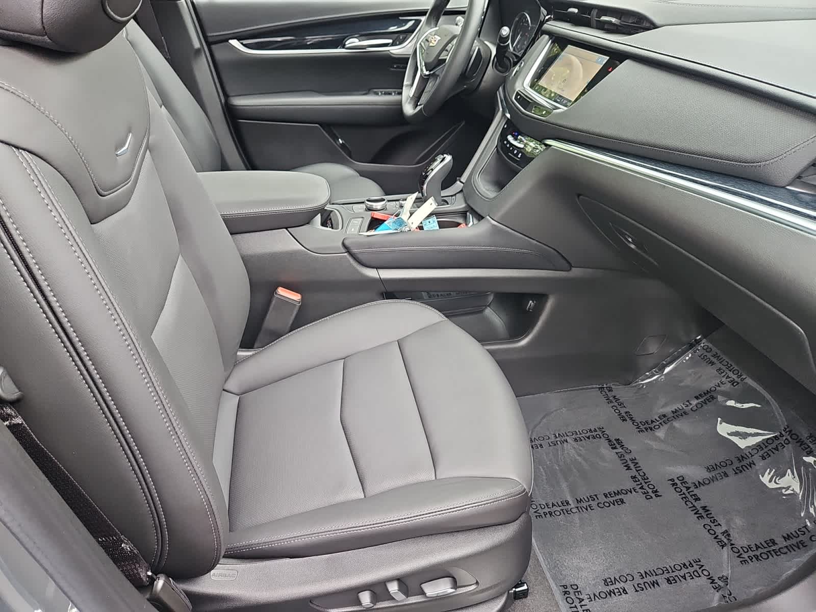 used 2024 Cadillac XT5 car, priced at $46,998