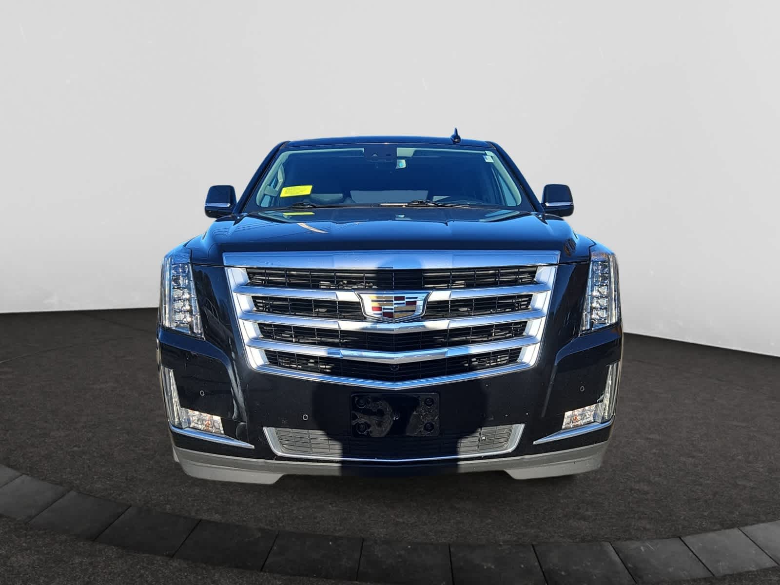 used 2020 Cadillac Escalade car, priced at $44,998