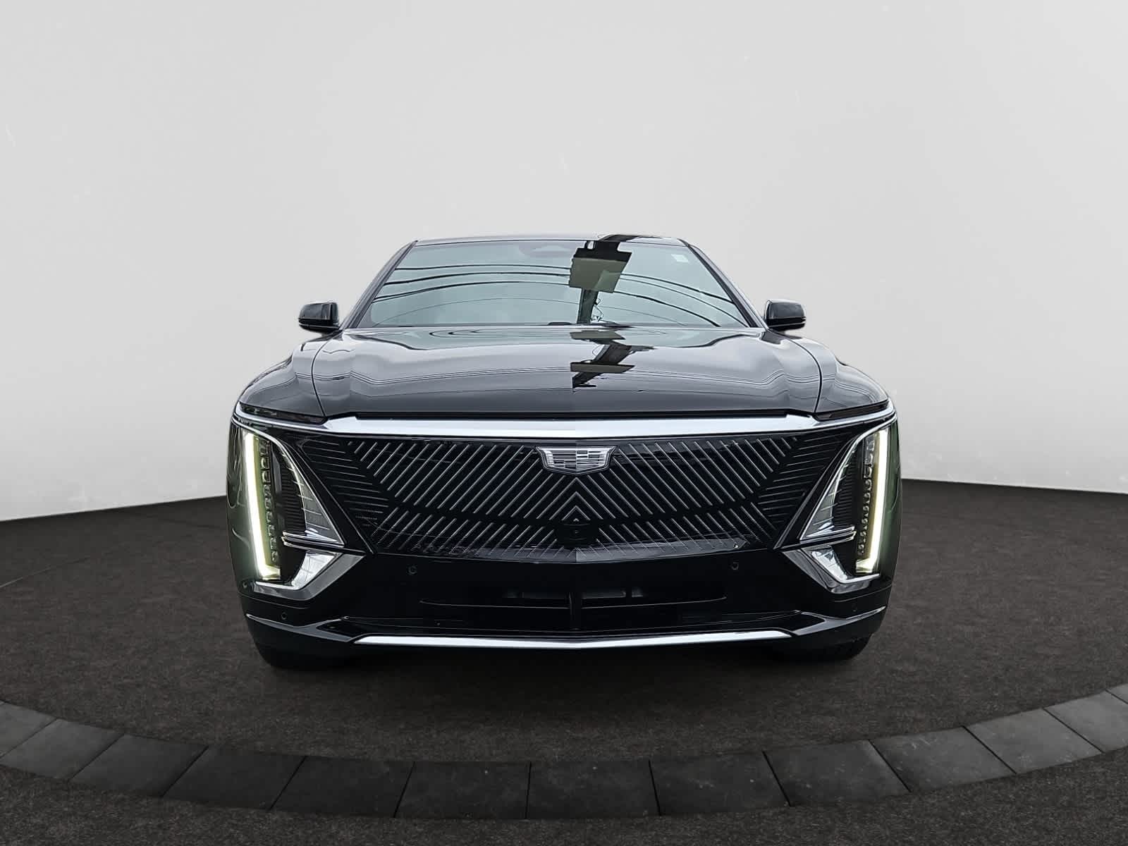 new 2025 Cadillac LYRIQ car, priced at $64,115