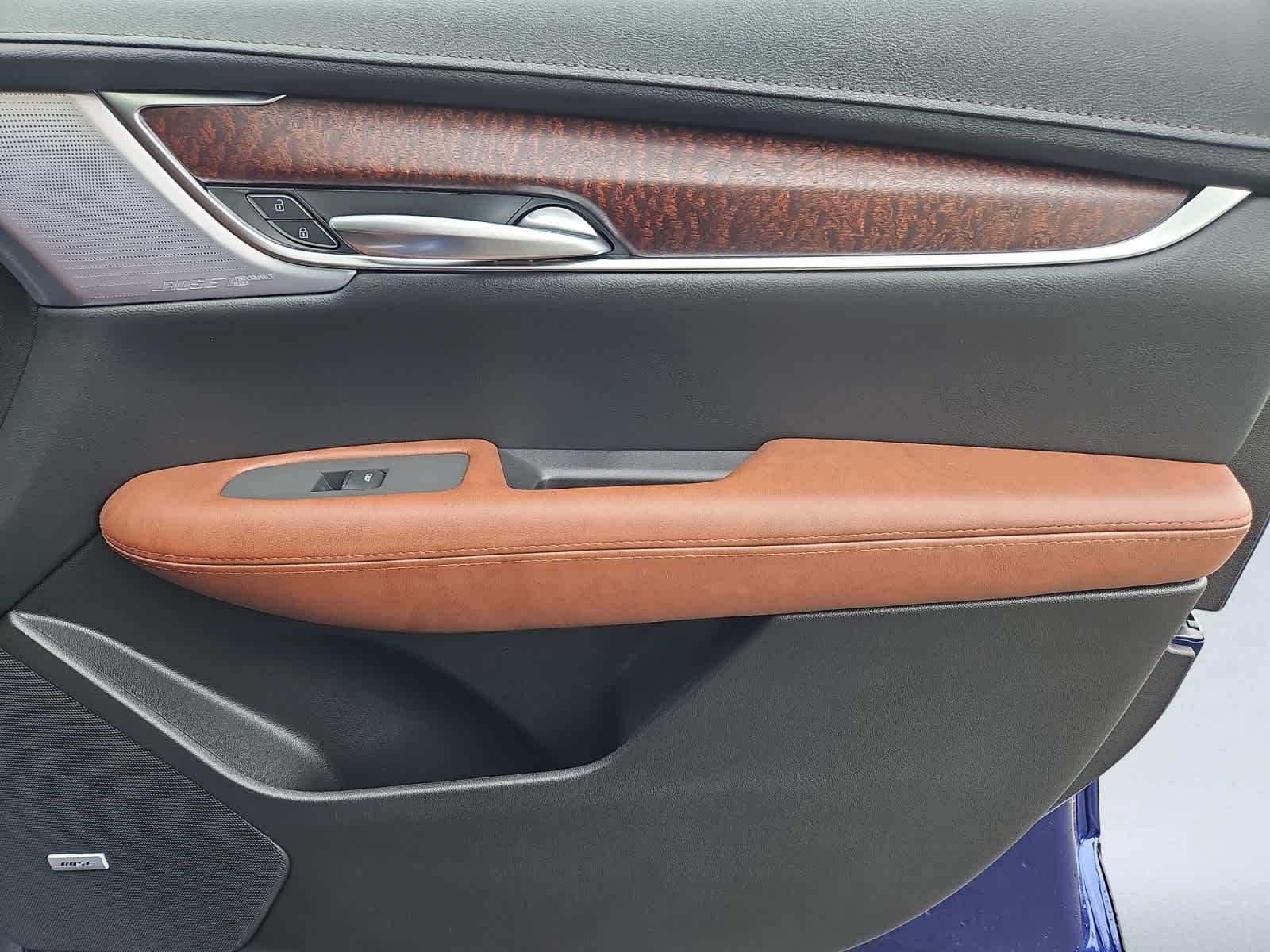 new 2025 Cadillac XT5 car, priced at $60,760