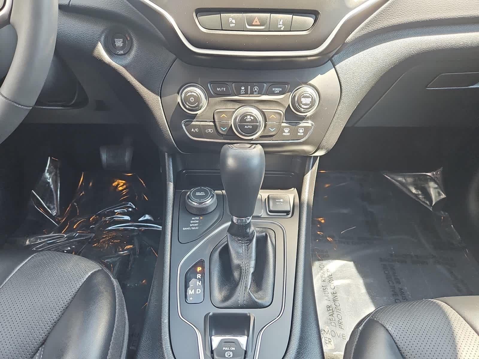 used 2022 Jeep Cherokee car, priced at $25,978