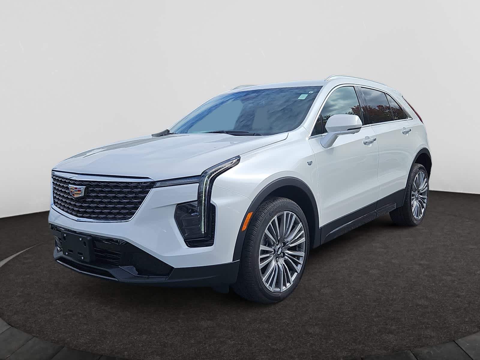 new 2025 Cadillac XT4 car, priced at $48,015