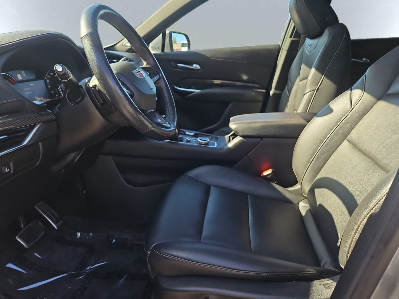 used 2023 Cadillac XT4 car, priced at $34,998