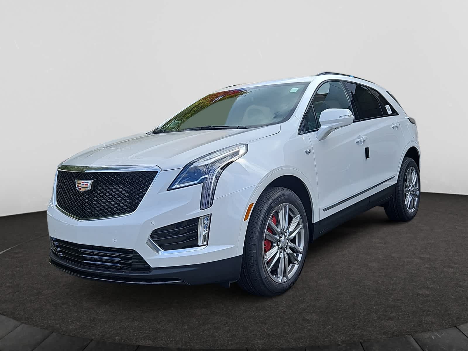 new 2025 Cadillac XT5 car, priced at $59,815