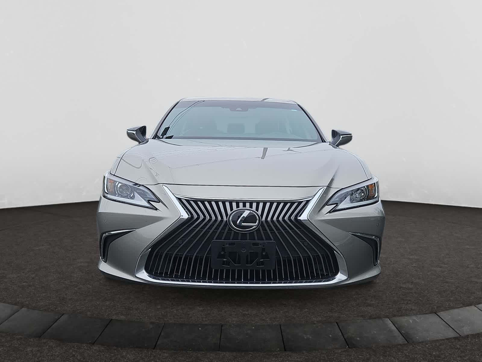 used 2020 Lexus ES car, priced at $31,998