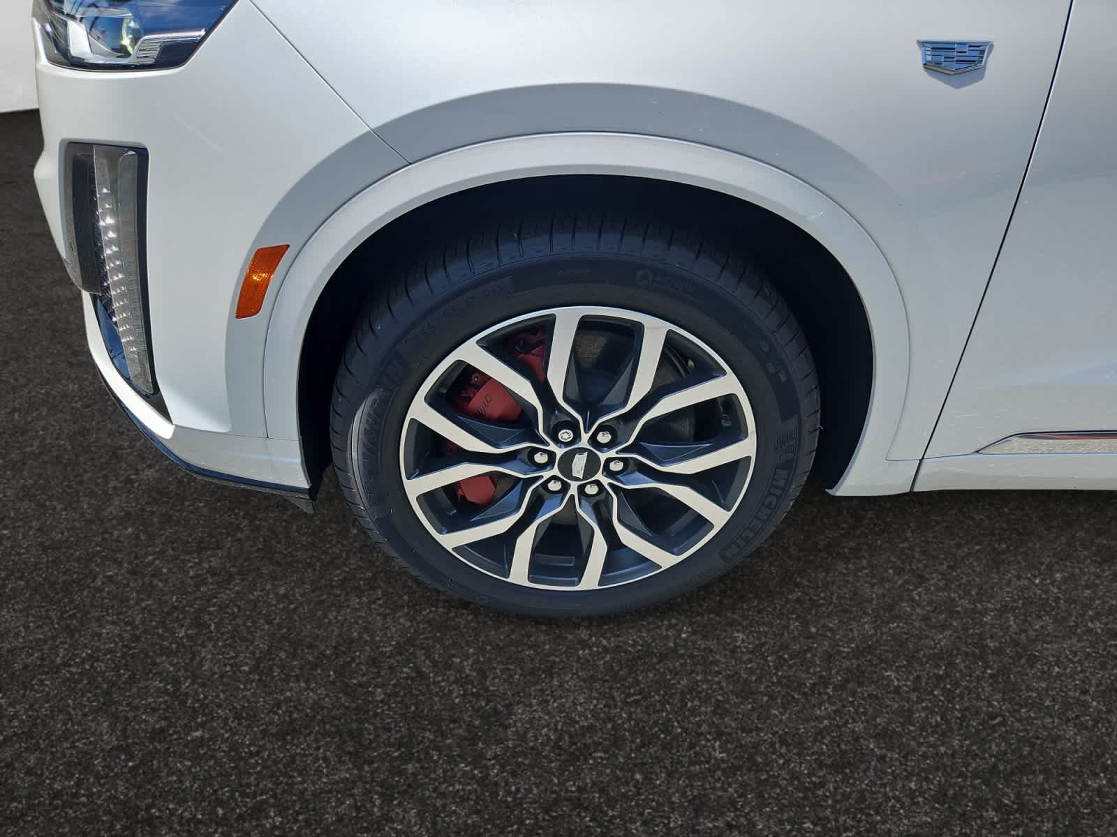 new 2025 Cadillac XT6 car, priced at $63,315