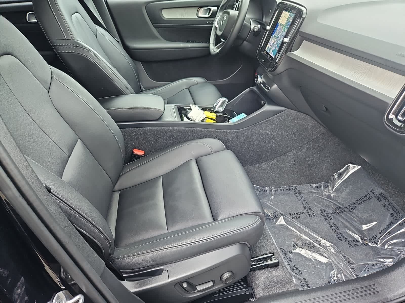 used 2025 Volvo XC40 car, priced at $36,898