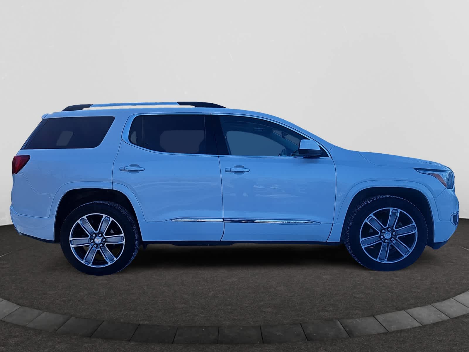 used 2017 GMC Acadia car, priced at $13,998