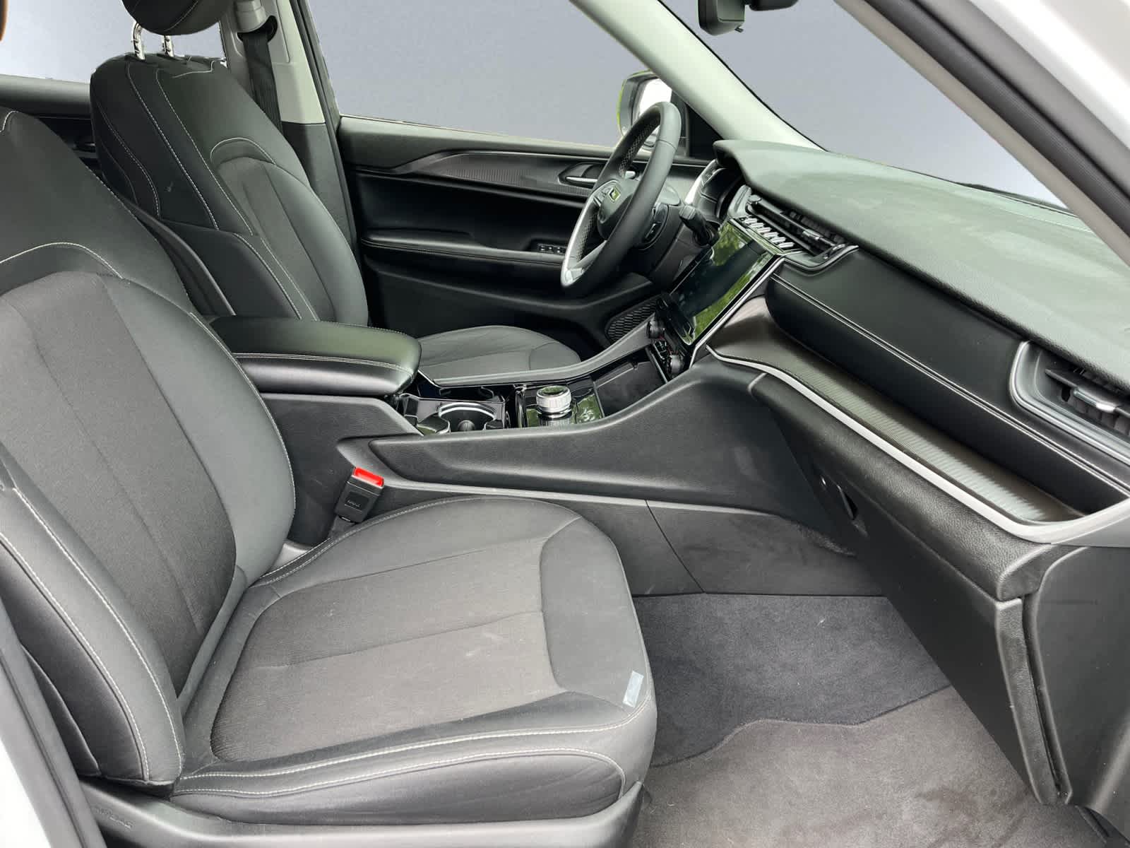 used 2023 Jeep Grand Cherokee L car, priced at $31,988