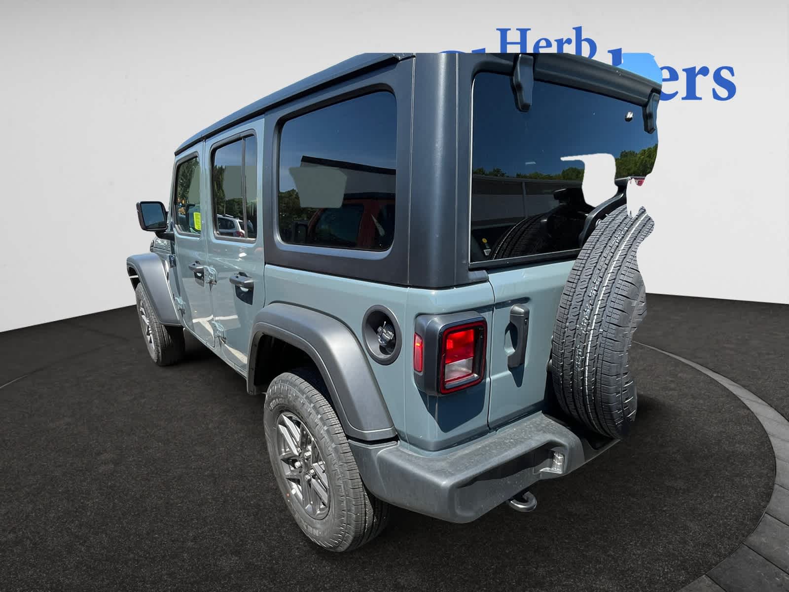new 2025 Jeep Wrangler car, priced at $51,175