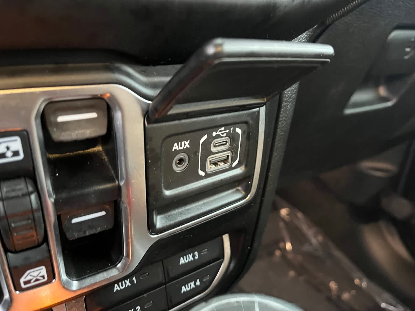 used 2020 Jeep Gladiator car, priced at $38,998