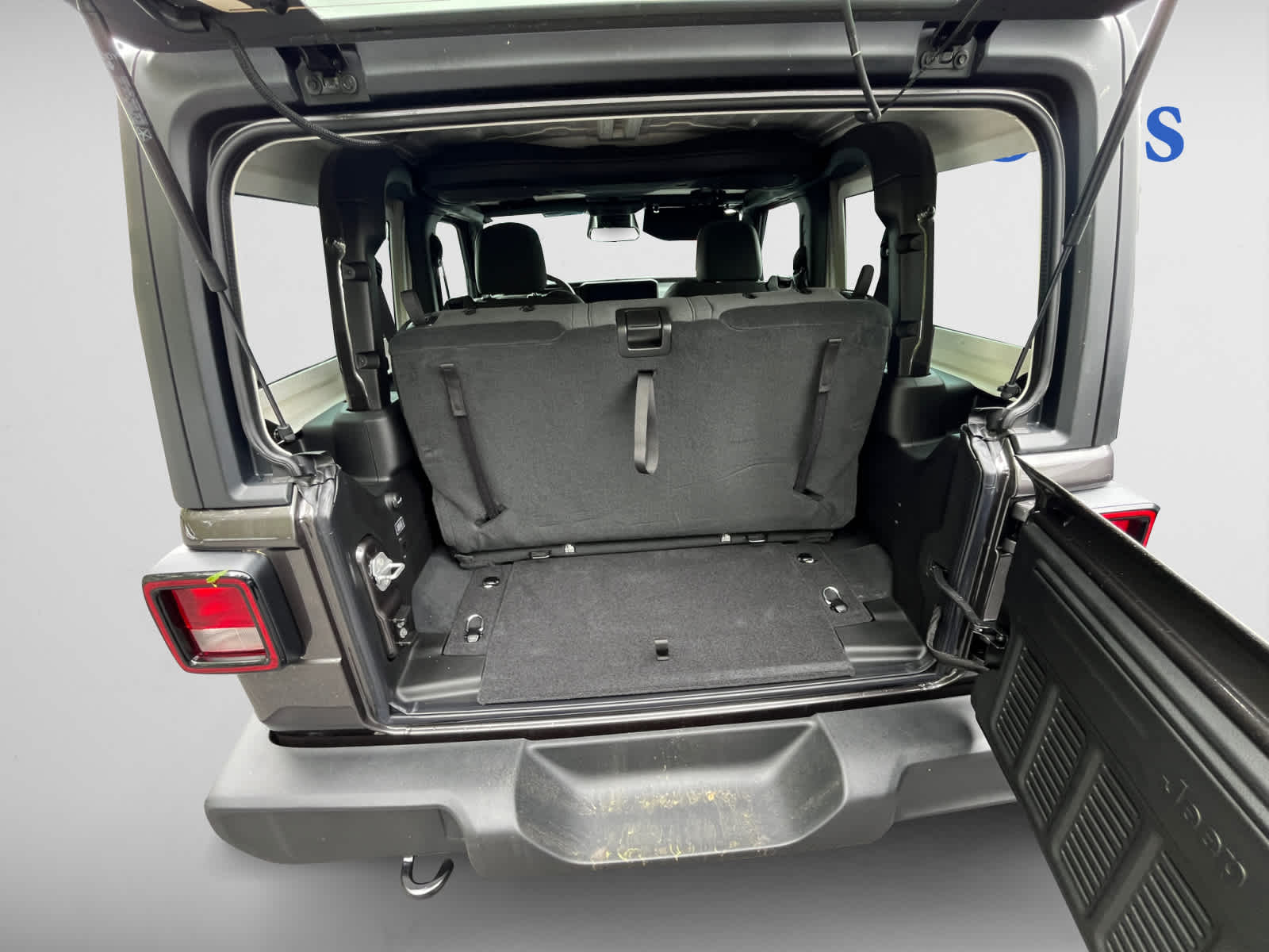 new 2025 Jeep Wrangler car, priced at $44,745