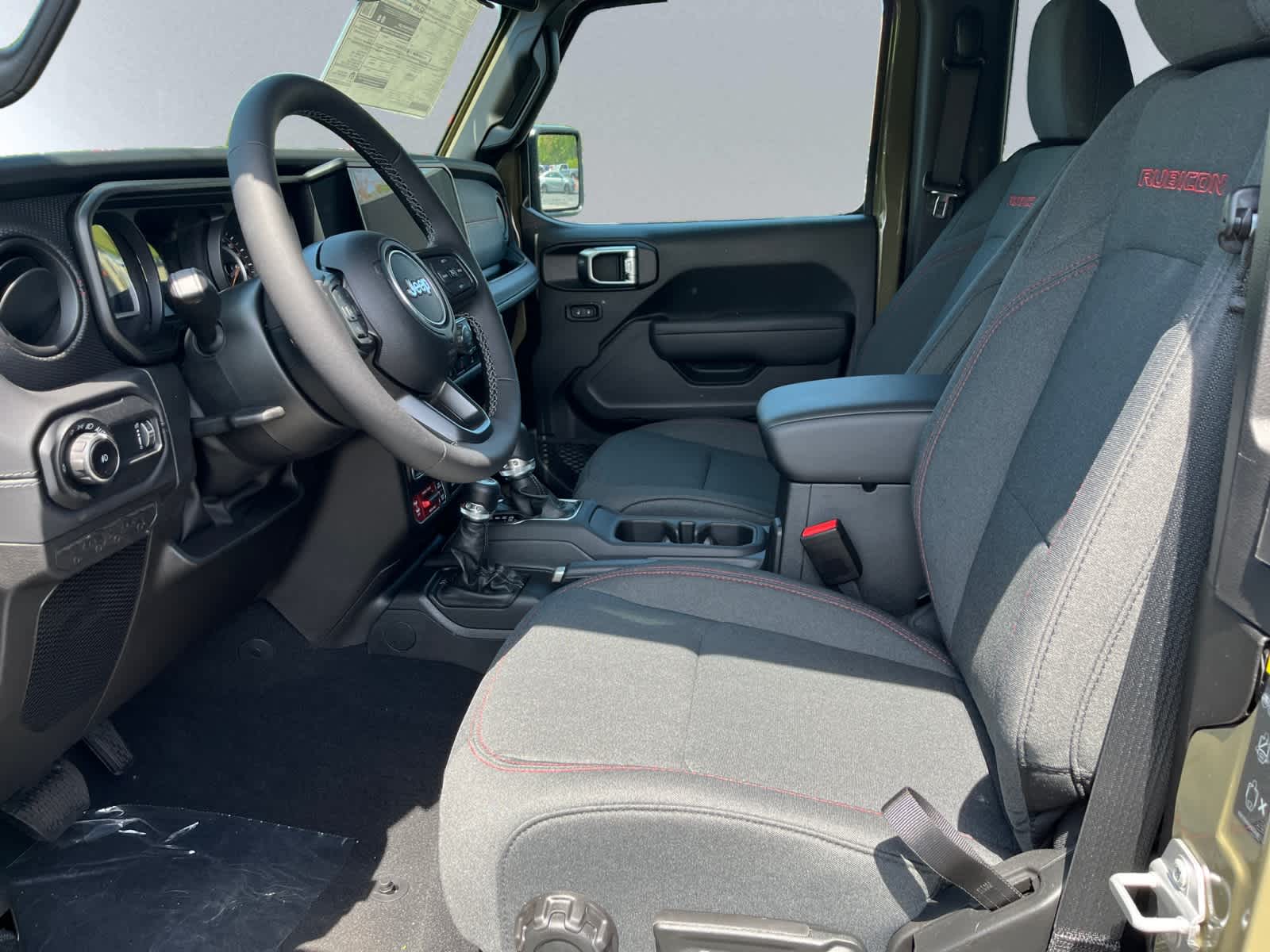 new 2025 Jeep Wrangler car, priced at $60,995