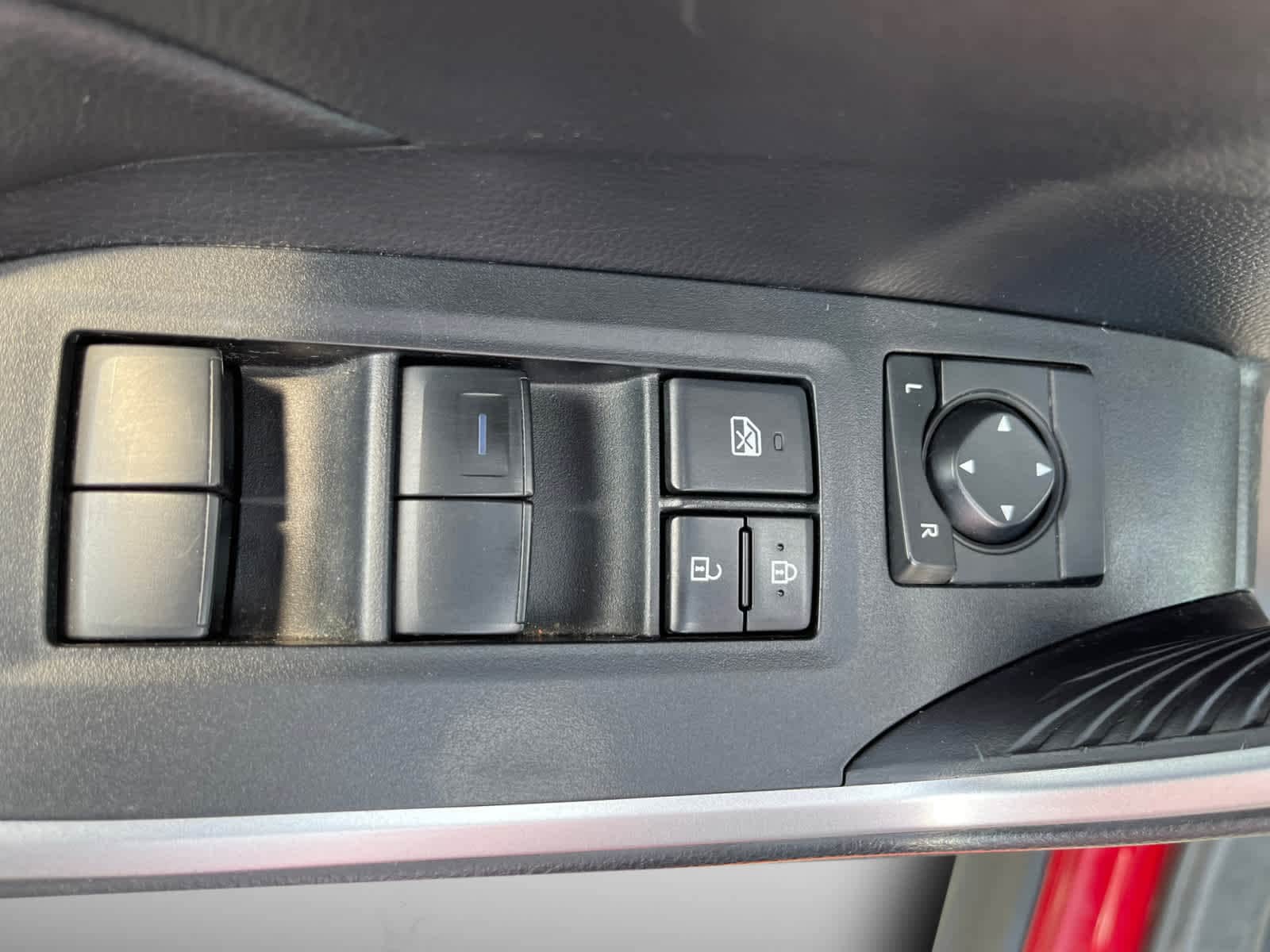 used 2019 Toyota RAV4 car, priced at $21,288