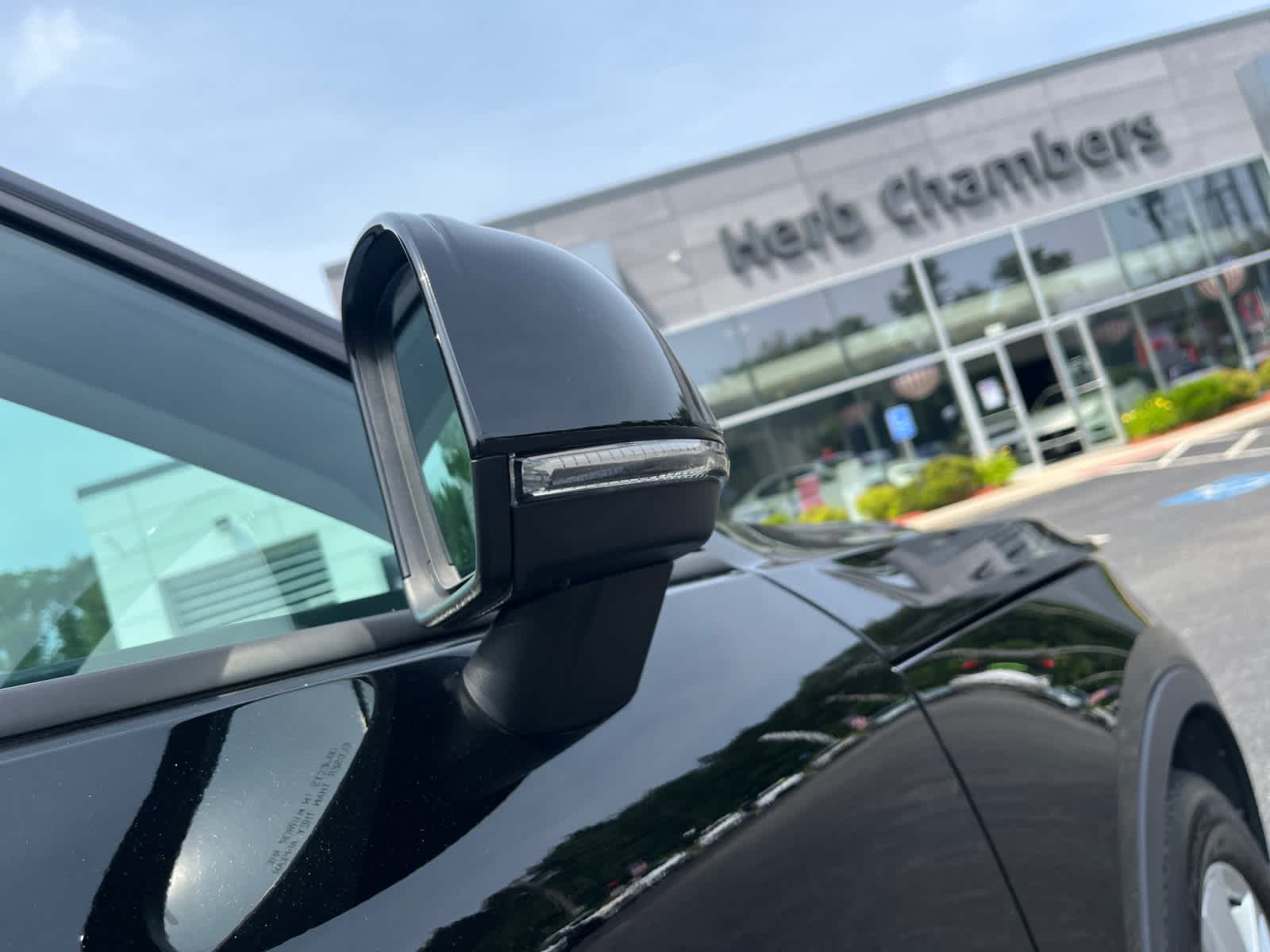 used 2019 Volvo XC40 car, priced at $19,788