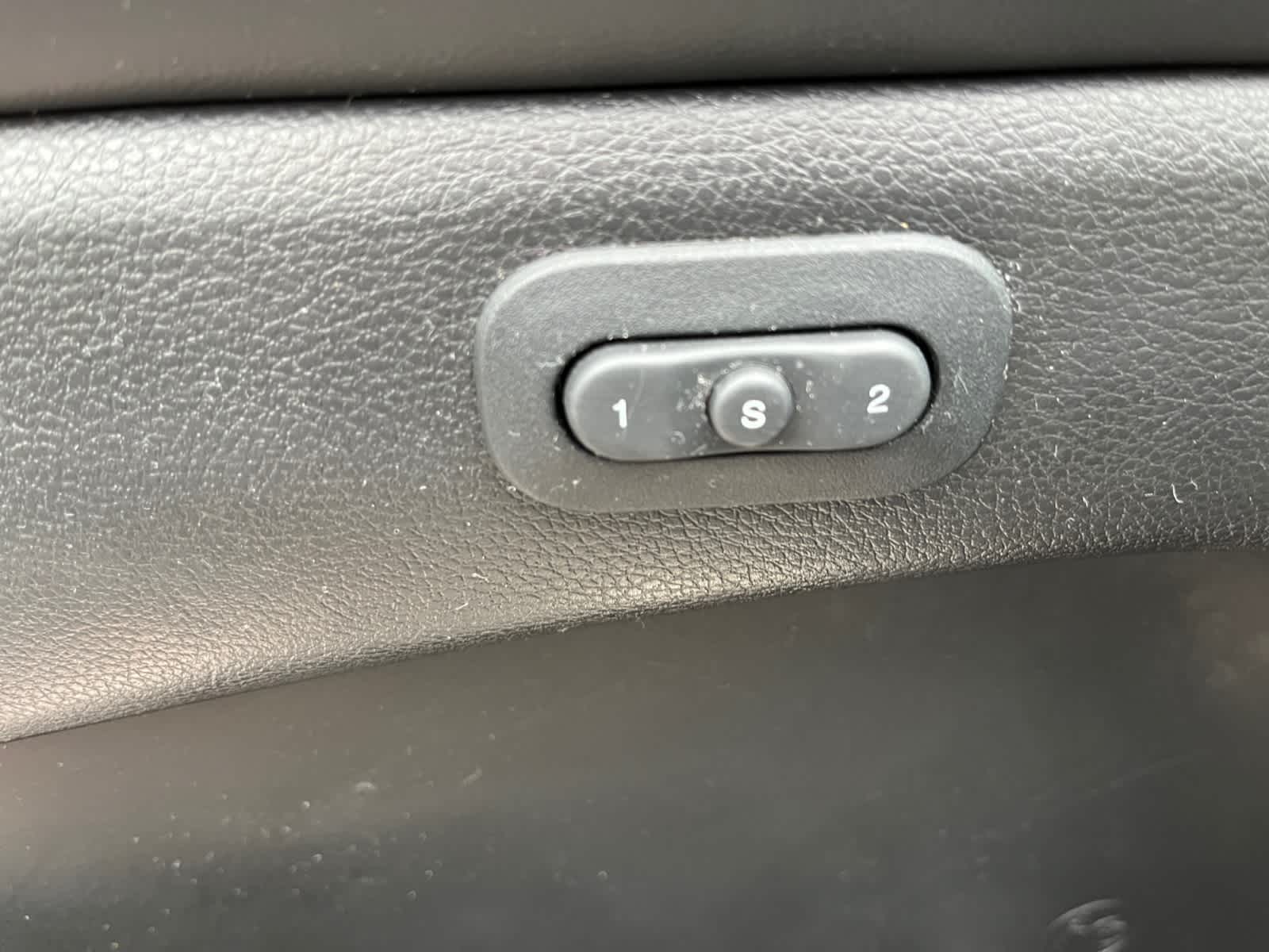 used 2020 Jeep Grand Cherokee car, priced at $25,488