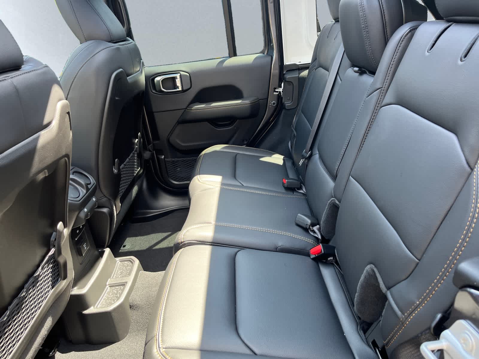 new 2025 Jeep Wrangler car, priced at $59,120